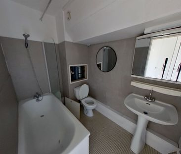 Location Appartement 1 pièce 21m² - Photo 1