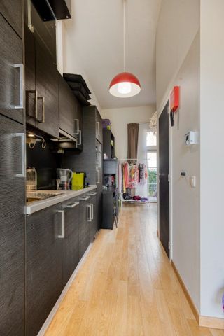 Moderne bemeubelde loft met private tuin en terras te huur in hartje Leuven - EPC 255 kWh/m² - Photo 4