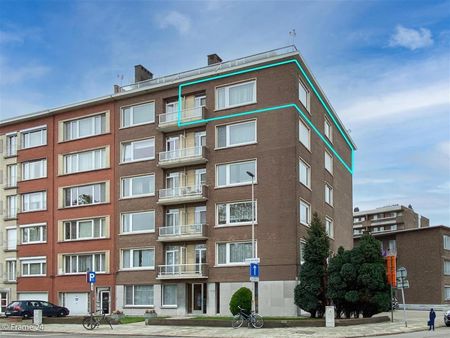 Zéér ruim appartement op een steenworp van het Valaarpark - Photo 3