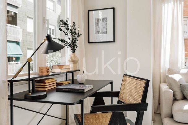 3 room luxury Apartment for rent in Barcelona, Spain - Photo 1