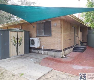 FANTASTIC DUPLEX WALKING DISTANCE TO KARRINYUP SHOPPING CENTRE - Photo 6