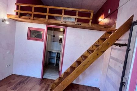 Maison de ville de quatre pièces à louer à TAIN L'HERMITAGE - Photo 5