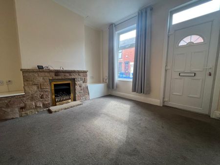 2 bedroom terraced house to rent - Photo 2
