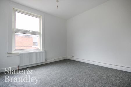 2 bedroom terraced house to rent - Photo 3