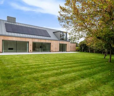 4 bedroom detached house to rent - Photo 5