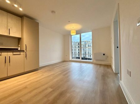 Commercial Road, Poole, Dorset, BH14 - Photo 3