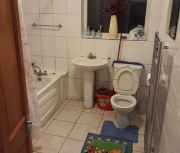 Room in a Shared House, Grasmere Gardens, HA3 - Photo 4