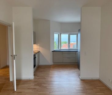 Skøn 2-værelses lejlighed i dejligt kompleks. - Foto 3