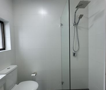 Perfectly positioned in the heart of Coogee! - Photo 4