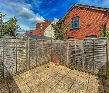 Richmond Road, Roath, CF24 - Photo 2