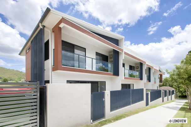 Modern Townhouse - Call Now to Inspect - Photo 1