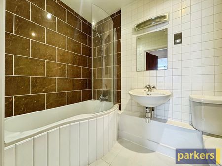 Tanfields, Vachel Road, Reading, RG1 - Photo 2