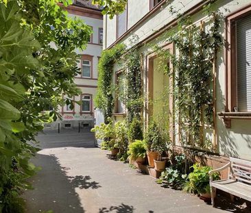 Kleine gemütliche 1,5-Zimmer-DG-Wohnung in den Quadraten mit Blic i... - Foto 1