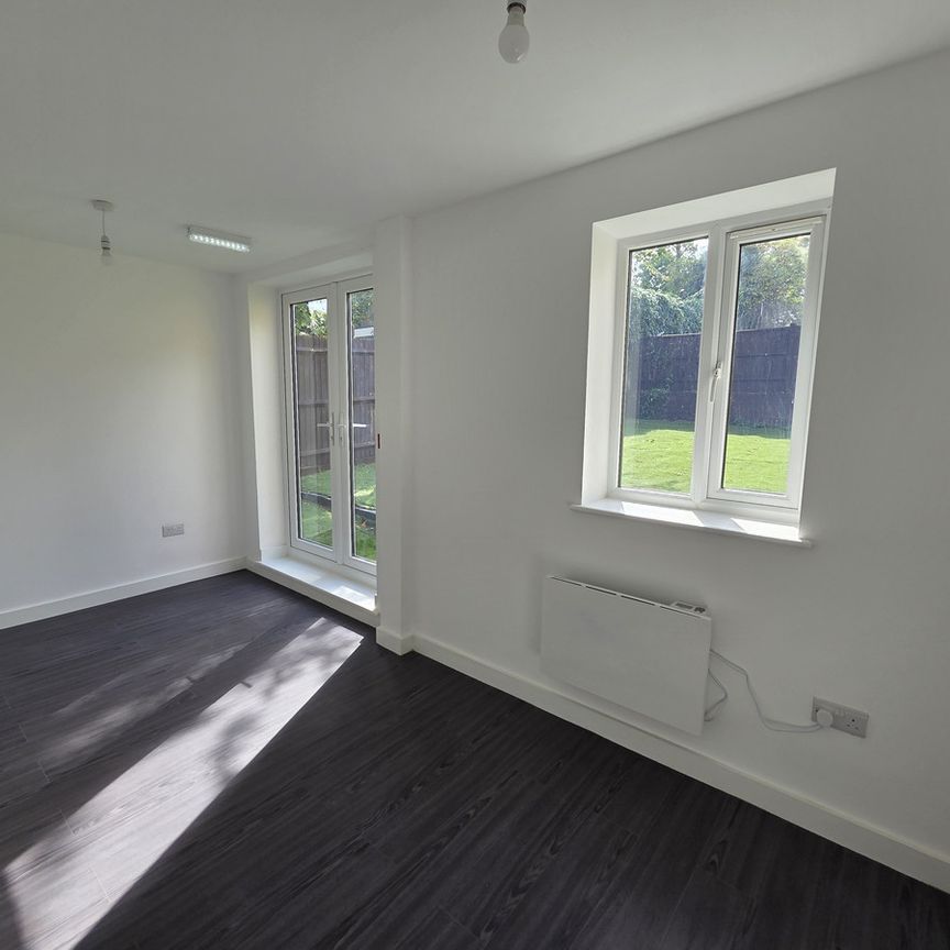 Upper Tulse Hill, London, SW2 2 - Photo 1