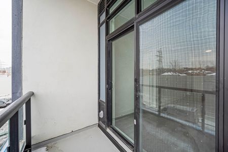 For Lease - 858 Dupont Street Unit# 219, Toronto, Ontario - Photo 4