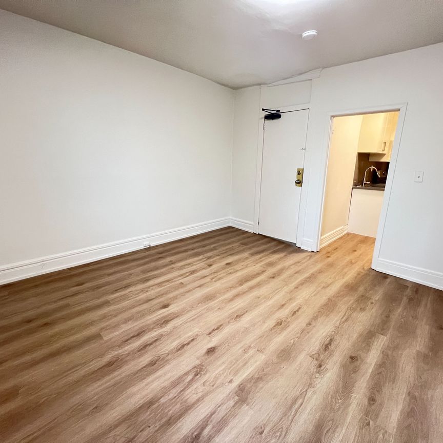 For Lease - 82 Curzon Street Unit# UNIT 2, Toronto, Ontario - Photo 1