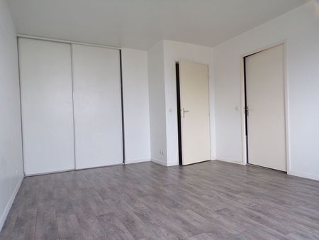 Location Appartement 1 pièce 29m² - Photo 5