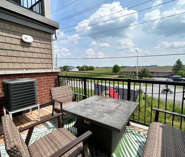 For Lease - 720 Lapland Private, Kanata, Ontario - Photo 3