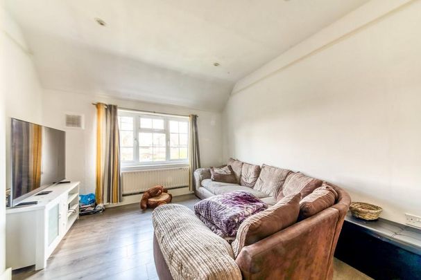 3 bedroom maisonette to rent - Photo 1