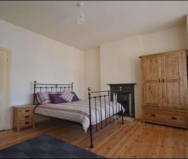 Luton, Bedfordshire, LU1 - Photo 6