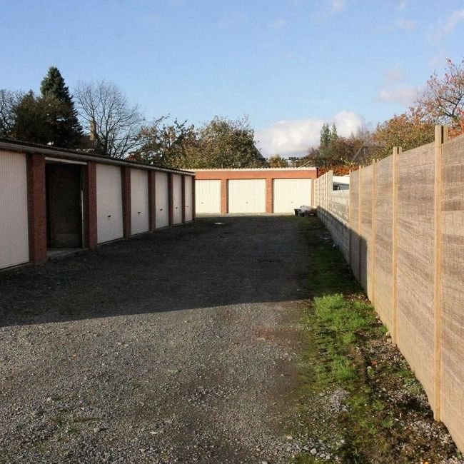 Dakappartement te huur in Lauwe voor € 695 met 2 slaapkamers - Photo 1