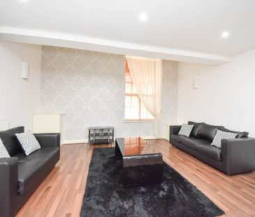 2 bed House - Mews for Rent - Photo 5