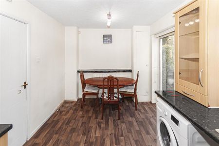 3 bedroom house to rent - Photo 3