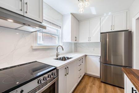 For Lease - 24 Seventh Street, Toronto, Ontario - Photo 4