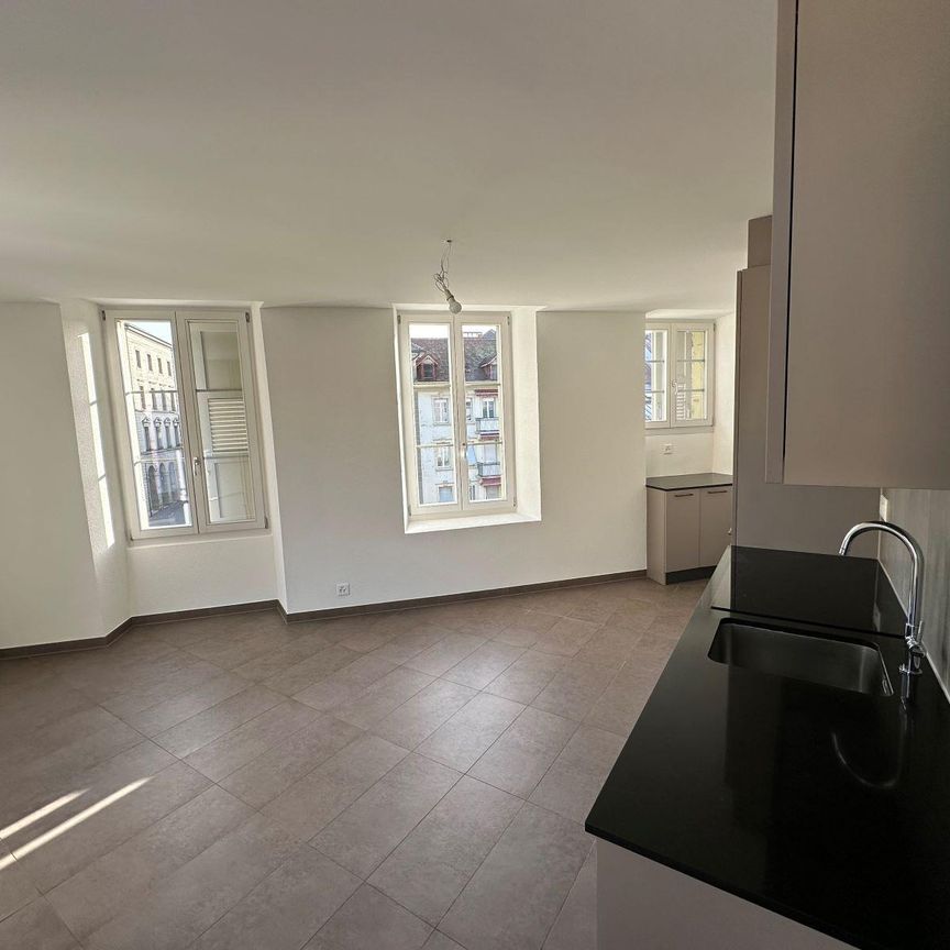 Bel appartement de 2,5 pièces au 2ème étage - Photo 1