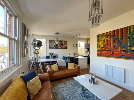 3 Bed Flat, Blackheath Hill, SE10 - Photo 5