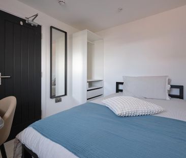 6 bedroom house of multiple occupation to rent - Photo 5