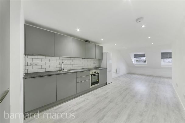 Spencer Road - Photo 1