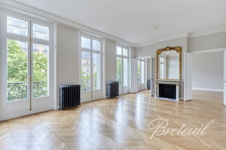 Maison à louer à Paris 8Ème - Photo 4