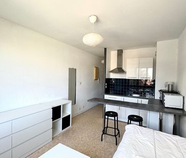 Location Appartement 1 pièce 18m² - Photo 1