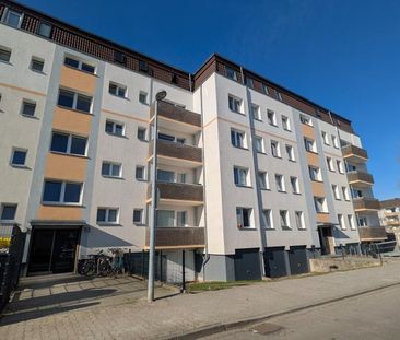 Schöne 2-Zimmer-Wohnung mit Balkon - Foto 4
