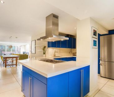4 bedroom terraced house to rent - Photo 4