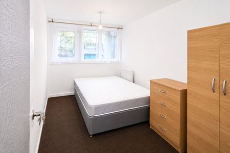 4 Bed Maisonette, Padbury House, NW8 - Photo 2