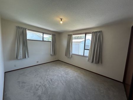 Be the Next on Newnham! - Photo 3