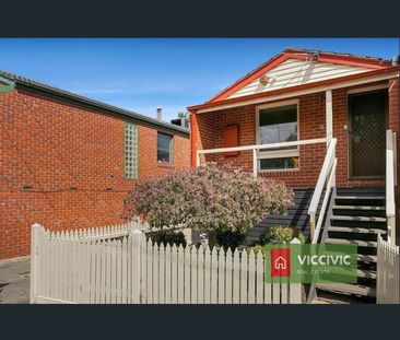 8 Bent Street, Kensington, Vic 3031 - Photo 6