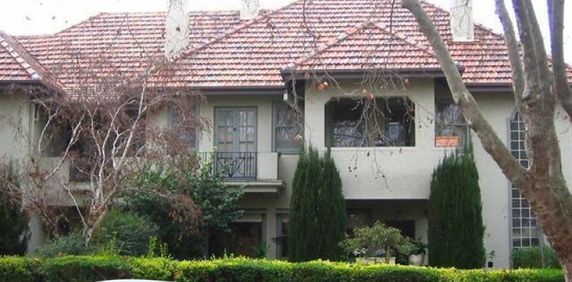 6/30 Tennyson St, Elwood, VIC 3184 - Photo 2