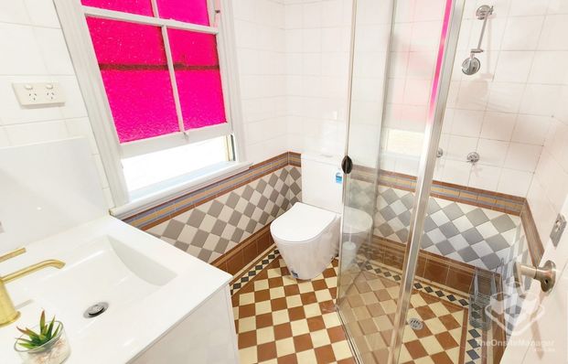 Single Room For Rent - Photo 1