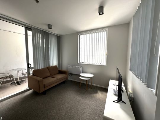 CBD Apartment - Photo 1