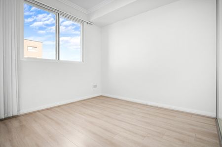 Q401/81-86 Courillie Avenue, Homebush West NSW 2140 - Apartment For Rent | Domain - Photo 2