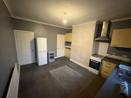 2 bed Terraced - To Let - Photo 1