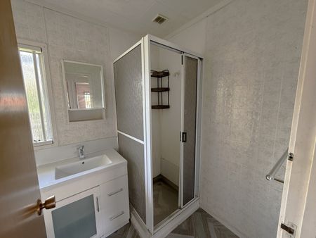 Prime Location! Easy access to all you could need! - Photo 5