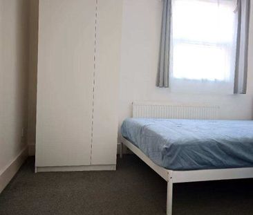 23 Woodheyes 1 - Photo 2