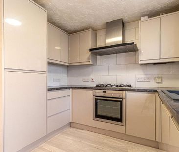 3 bedroom detached house to rent - Photo 6