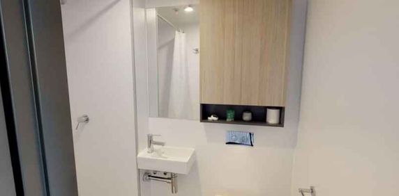 Lincoln Premier Ensuite - Photo 2