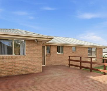 Spacious Family Home with Huge Backyard & Entertaining Deck - Photo 6