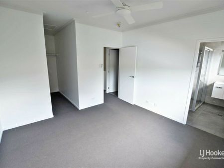 PRIVATE. HANDY LOCATION - Photo 5